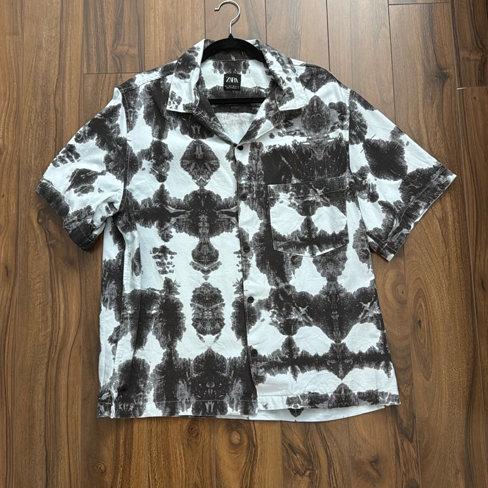 Men’s Short Sleeve Button Up Shirt